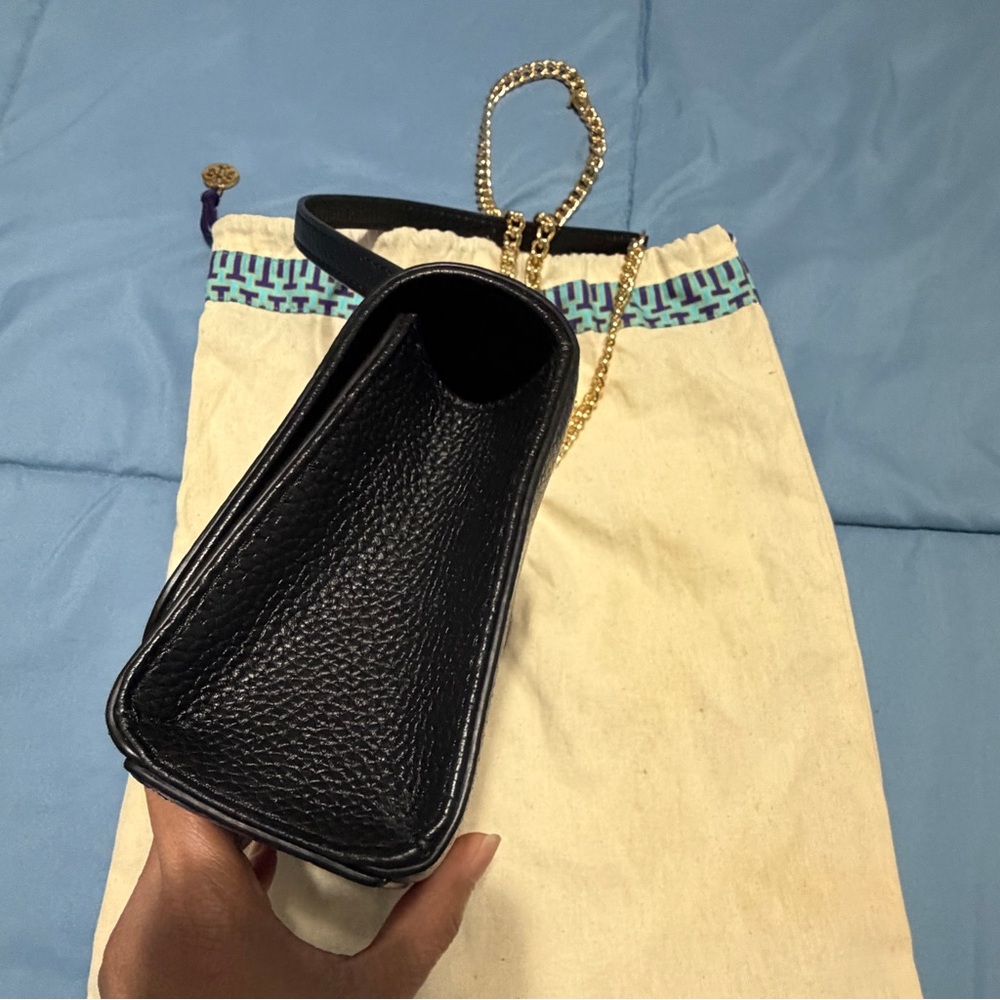 Tory Burch Black Pebbled Leather Crossbody Bag - Picture 7 of 9